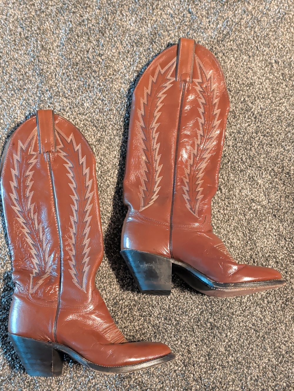 Vintage Abilene Boot Co. Chestnut Brown Western Heeled Cowboy Boots